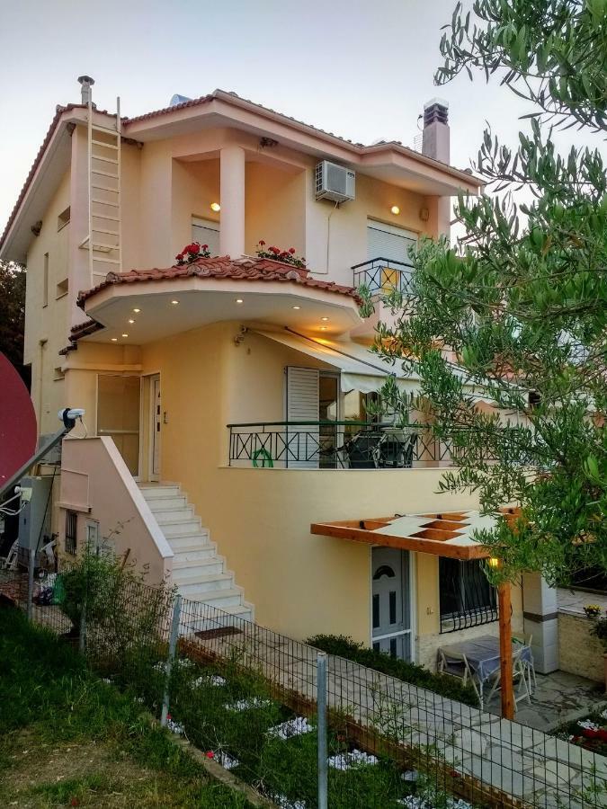 Вилла Amalia Bay Nea Iraklitsa Экстерьер фото